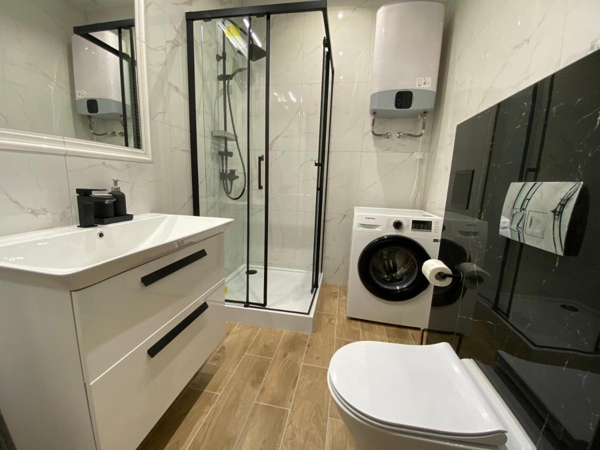 Dunin Majestic Residence 4 Krakow Bagian luar foto